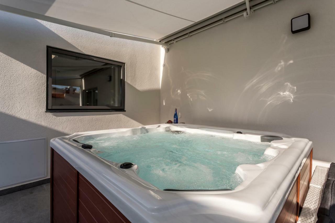 Sea Pearl Luxury Apartment 포드스트라나 외부 사진