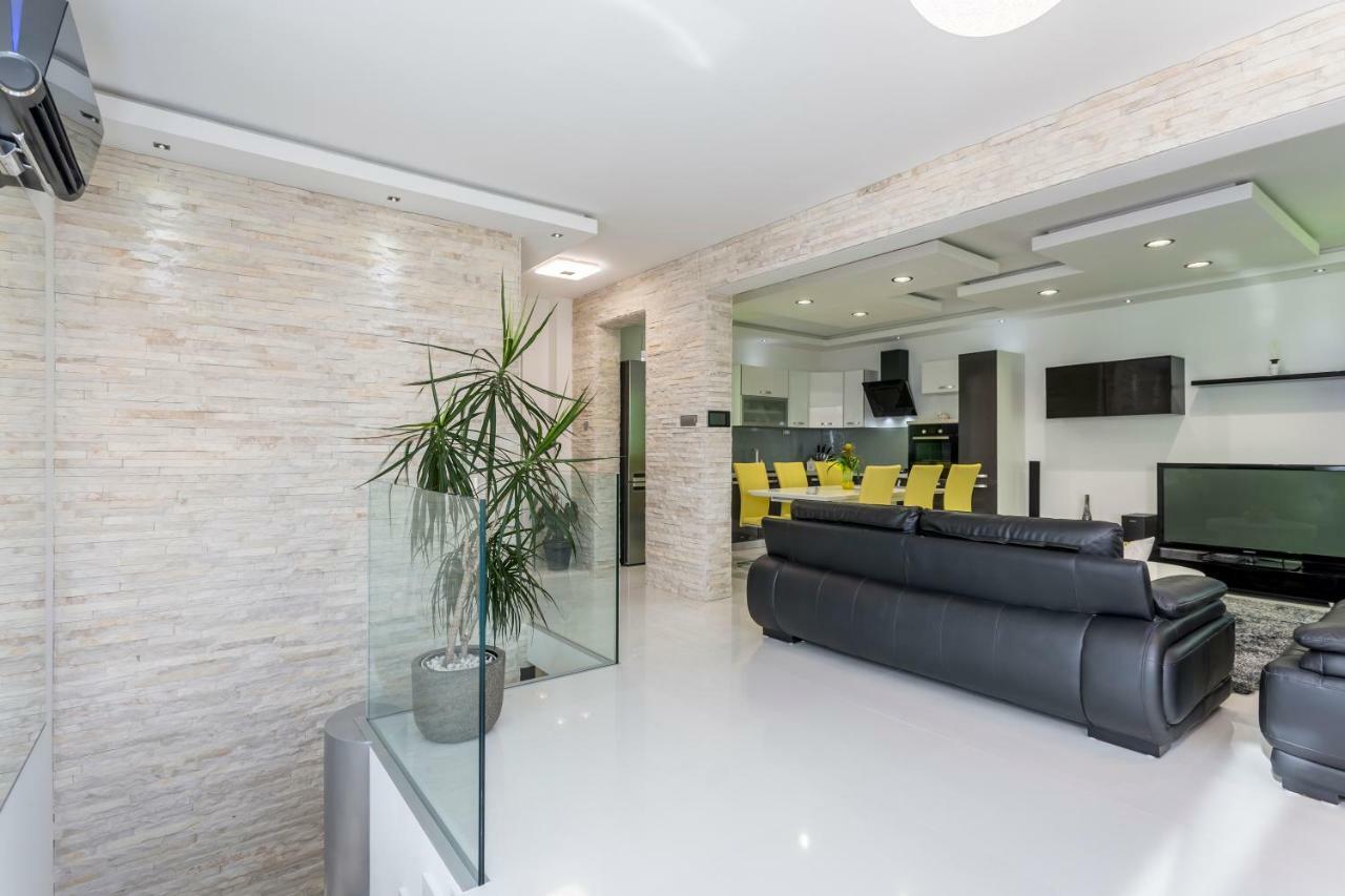 Sea Pearl Luxury Apartment 포드스트라나 외부 사진